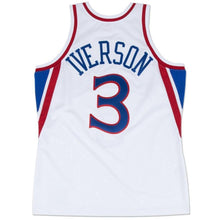 Load image into Gallery viewer, 3 - Mitchell &amp; Ness Philadelphia 76ers #3 Allen Iverson White 1996 Throwback Premium Jersey - White
